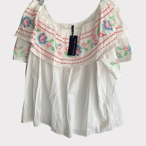 Fashion Chic Off Shoulder White Embroidered Top NWT Large - Picture 1 of 9